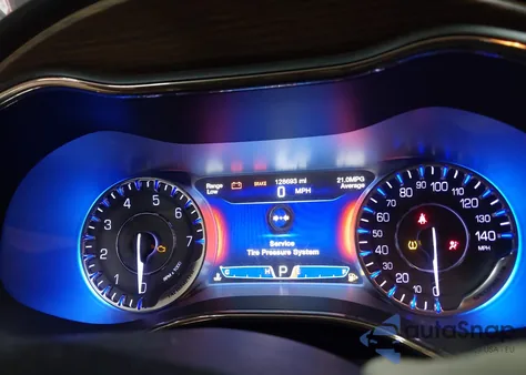 2015 Chrysler 200 C z USA, uszkodzony, nr VIN 1C3CCCCB7FN645828